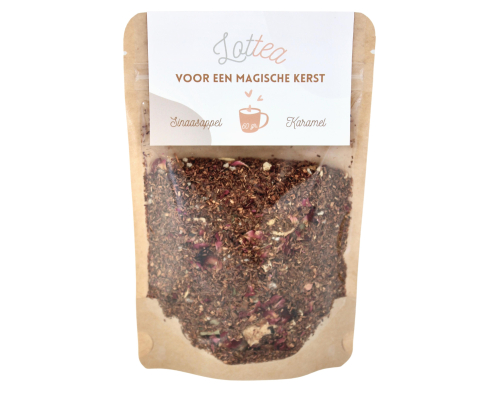 Rooibos losse thee in een stazak van het merk Lottea. Deze smaak is met sinaasappel en karamel en heet voor een magische kerst thee.